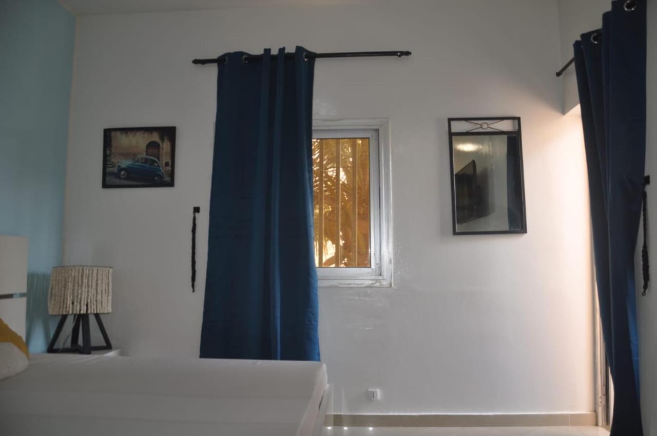 " Le Nid Douillet ", Un Fabuleux Studio, Calme, Cosy Et Bien Climatise Au Centre De Saly Exterior foto